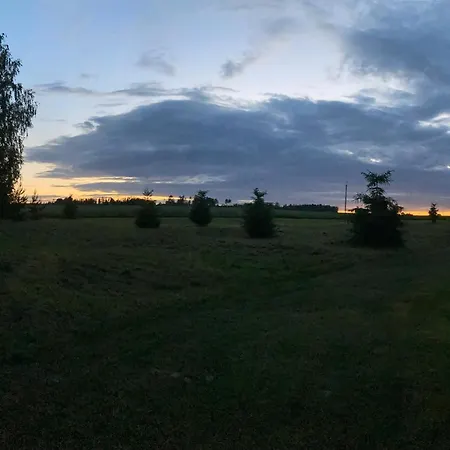 Pikkjaerve Puhkemaja *