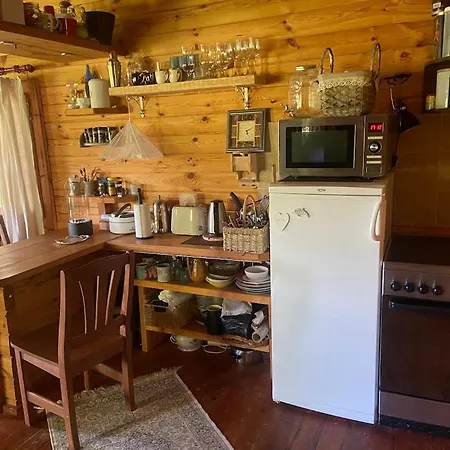 Vikendica Pikkjaerve Puhkemaja *