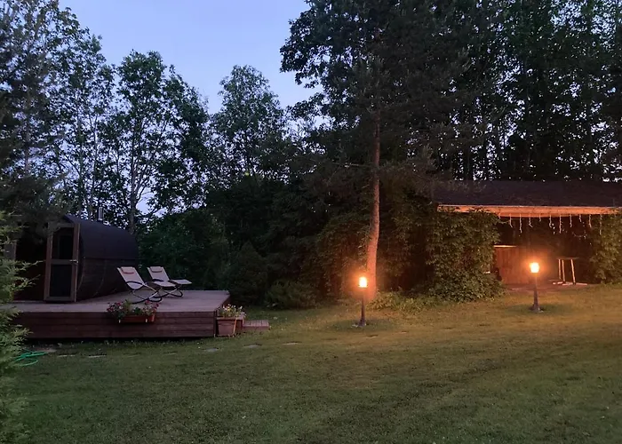 Pikkjaerve Puhkemaja * Tilsi